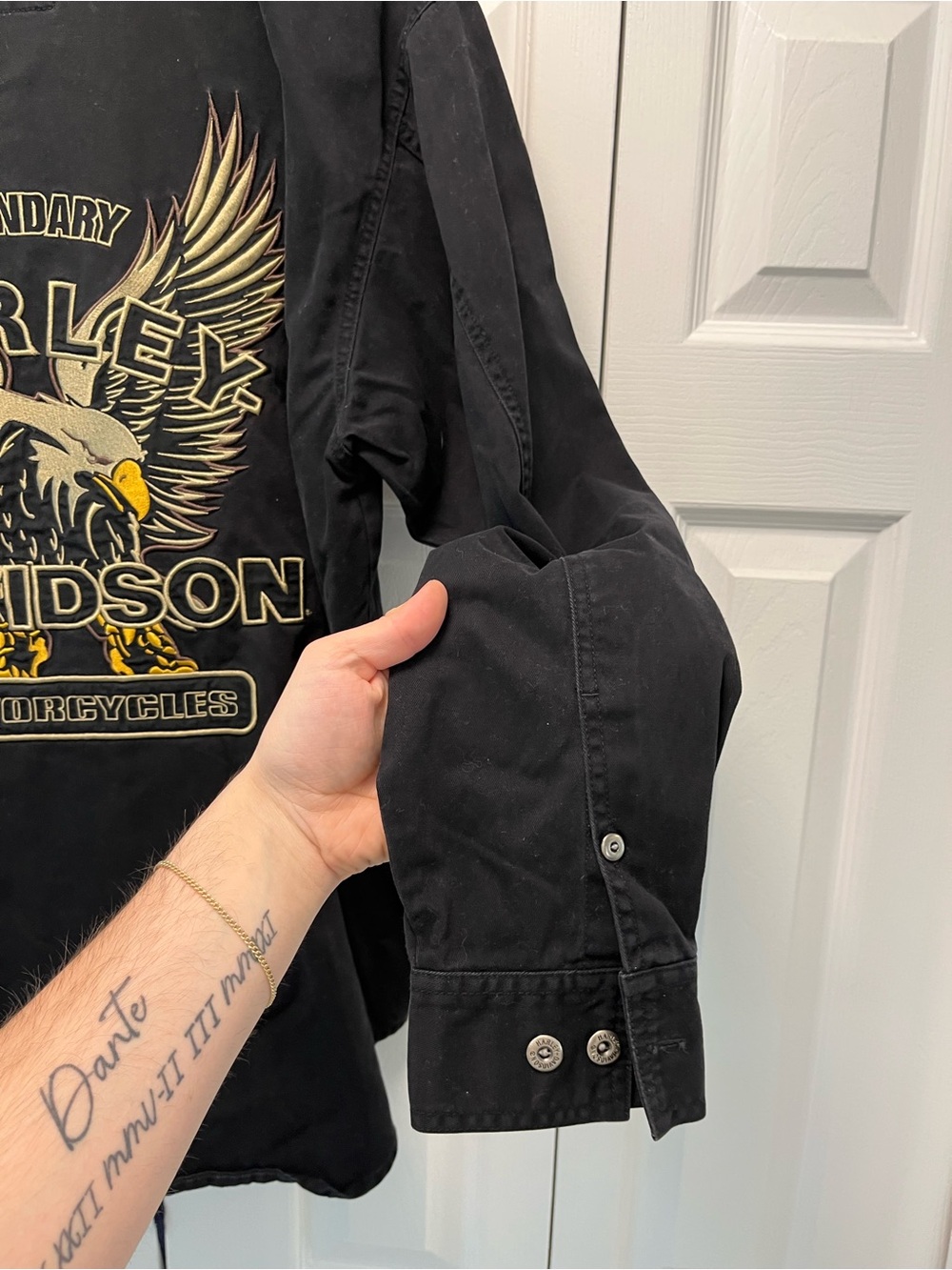 Harley-Davidson Black Long-Sleeve Button-Down Shirt with Chest Logo - Picture 8 of 12
